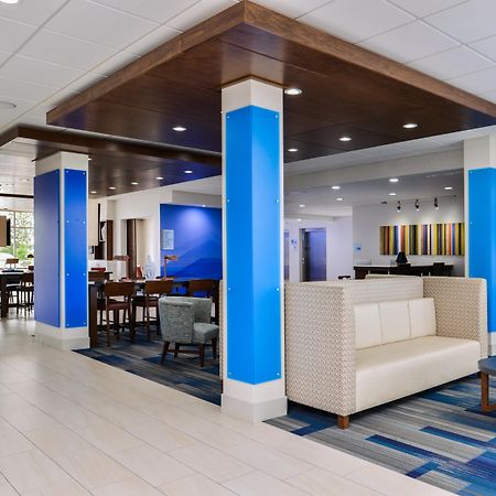Holiday Inn Express & Suites - Siloam Springs By Ihg Exterior photo