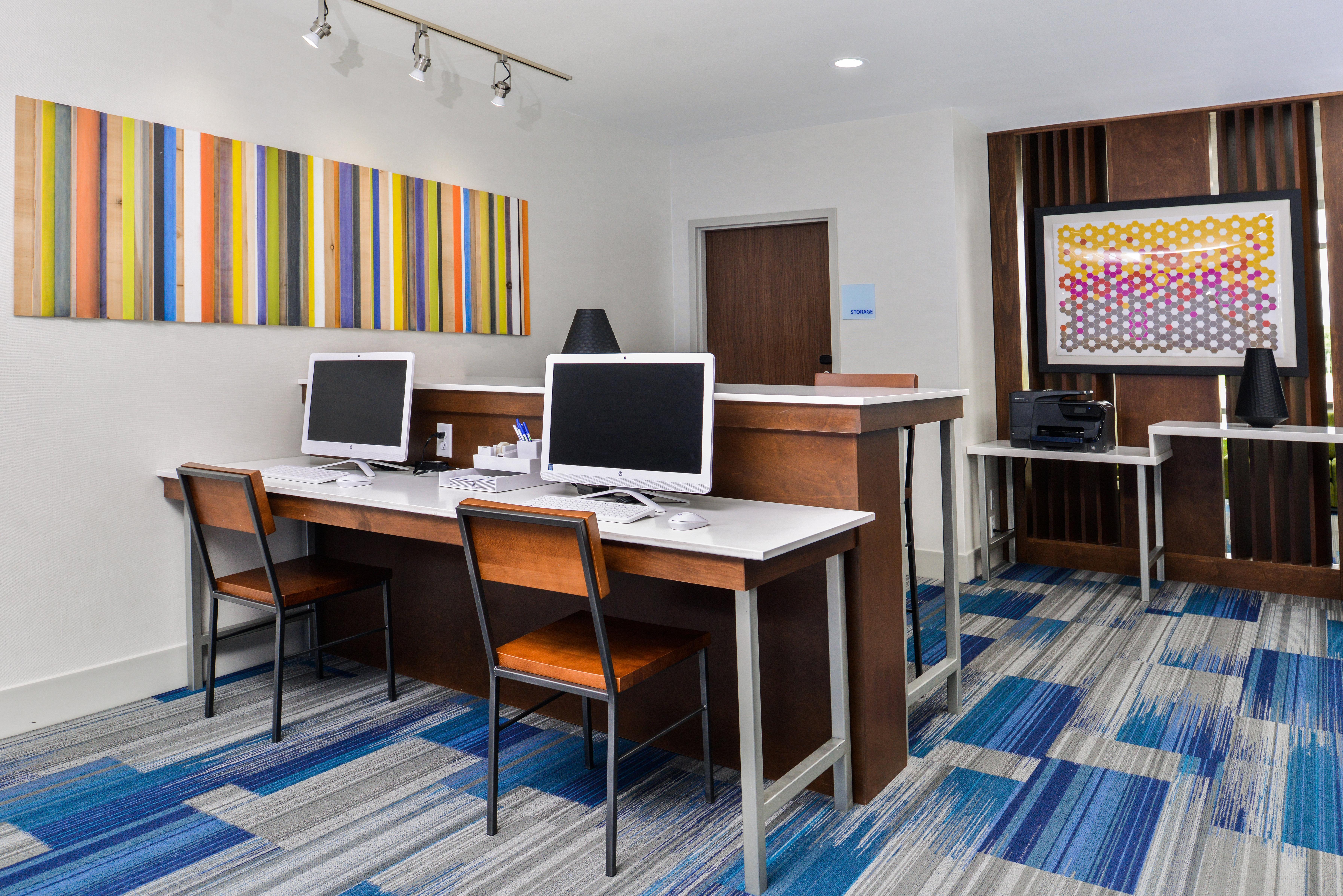 Holiday Inn Express & Suites - Siloam Springs By Ihg Exterior photo
